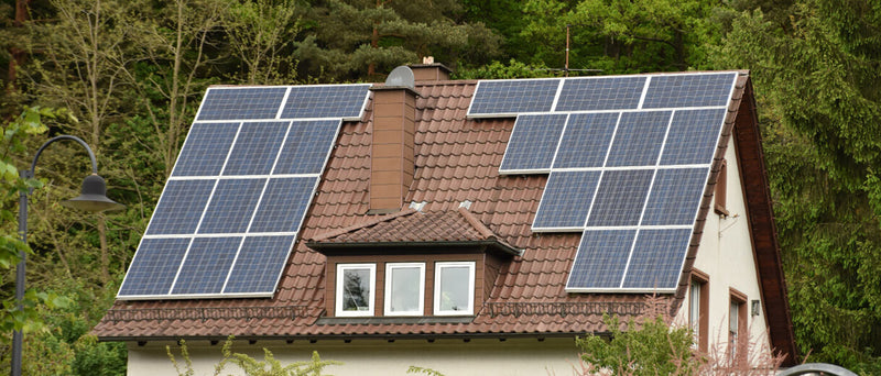 A Comprehensive Guide To Solar Power for Off-Grid Living